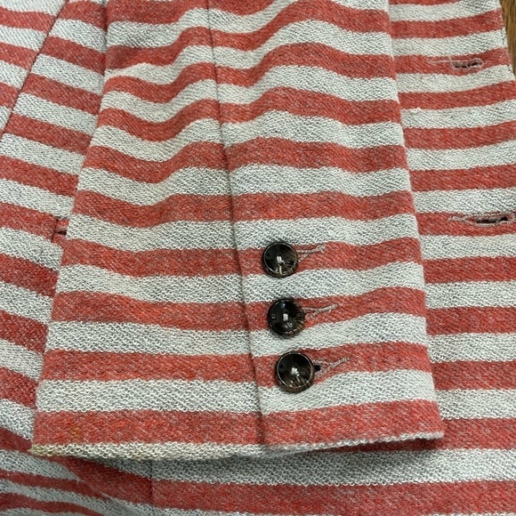 Beautiful Tailored Jacket- Medium - Picture 10 of 12